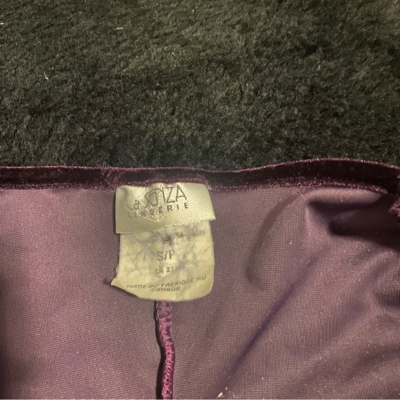 LA SENZA SMALL PUEPLE VELVET DRESS - Picture 2 of 5